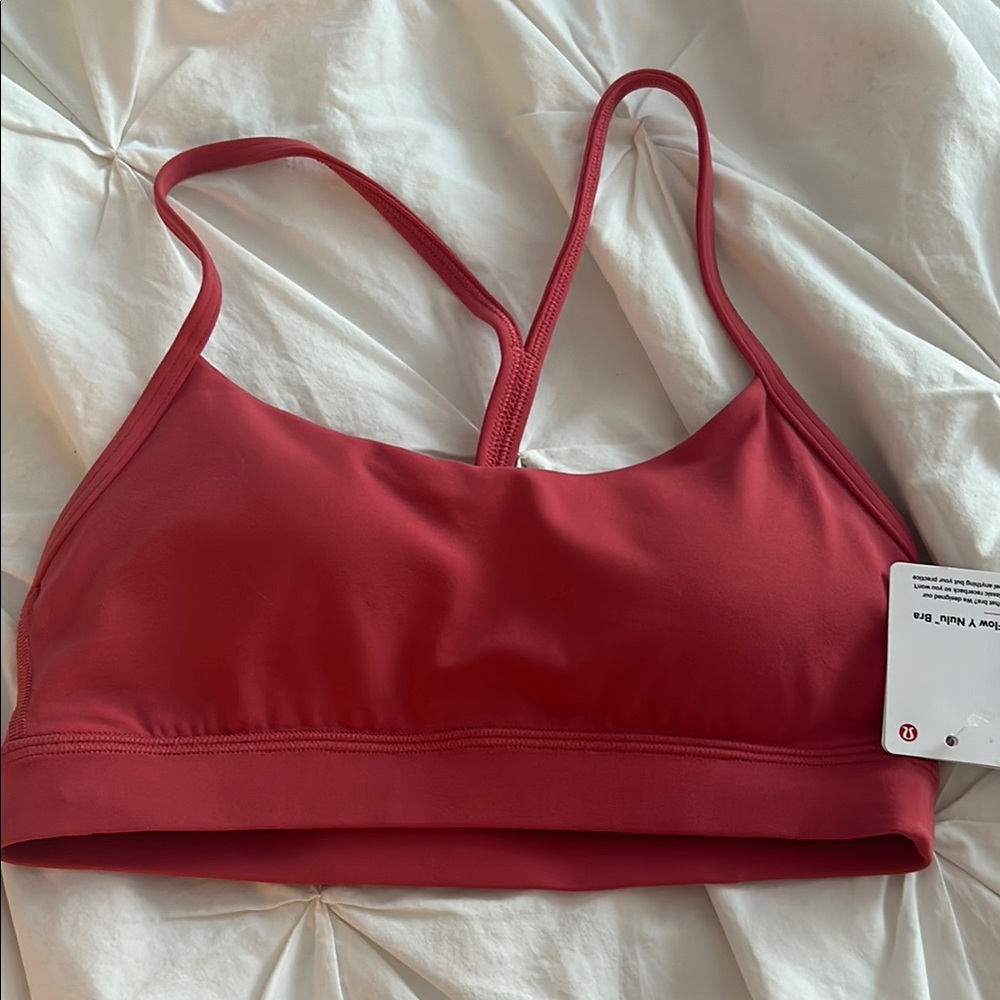NWT Lululemon Athletica Flow Y Nulu Bra